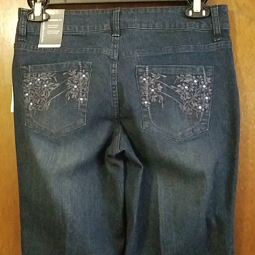 NWT Christopher & Banks Straight Leg Jean 4P - Picture 4 of 6